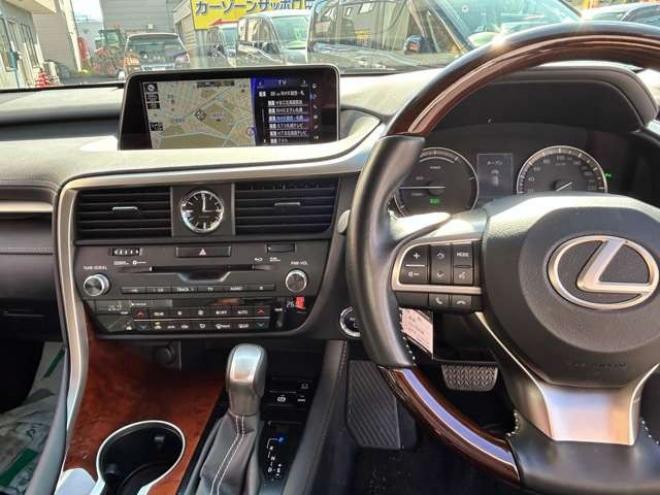 レクサスRX 450hL 4WD　パワーバックドア　ハイブリッド車　クール　ヒーターシート3列シート7人乗り 3500
