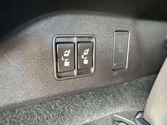 レクサスRX 450hL 4WD　パワーバックドア　ハイブリッド車　クール　ヒーターシート3列シート7人乗り 3500