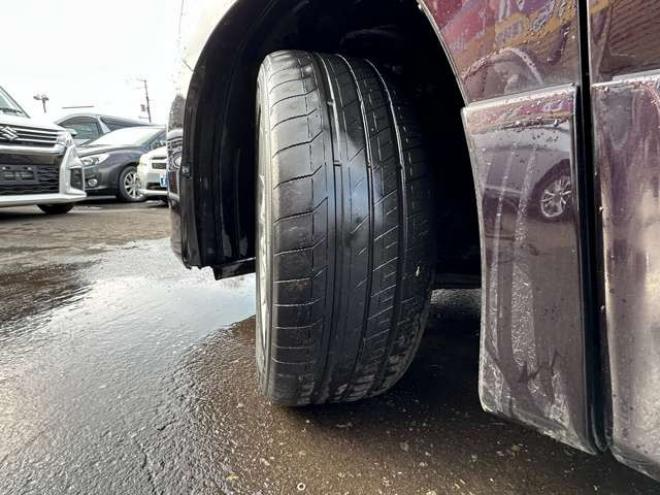 ヴェルファイア2.4 Z 4WD　片側パワースライドドア　寒冷地仕様　地デジ　Bluetooth　プッシュスタート　ETC　純正アルイホイール　社外アルミホイール冬　バックモニター　横滑り防止装置　コーナセンサー　インテリキー 2400