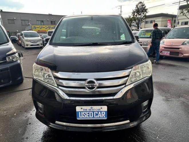 セレナ2.0 ハイウェイスター 4WD　ナビTVバックモニタークルーズコントロール 2000