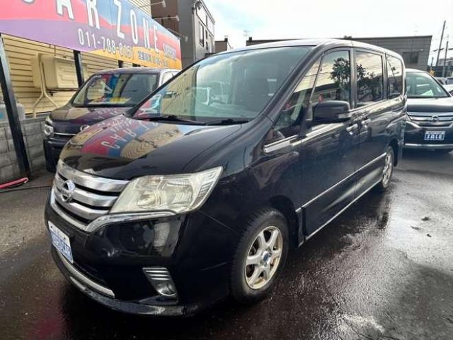 セレナ2.0 ハイウェイスター 4WD　ナビTVバックモニタークルーズコントロール 2000