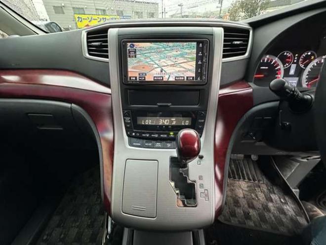 ヴェルファイア2.4 Z 4WD　HDDナビ　Bluetooth　地デジ　両側パワースライドドア　フリップダウンモンター　プッシュスタート　横滑り防止装置　コーナーセンサー　ETC　　社外アルミホイール夏　バックモニター 2400