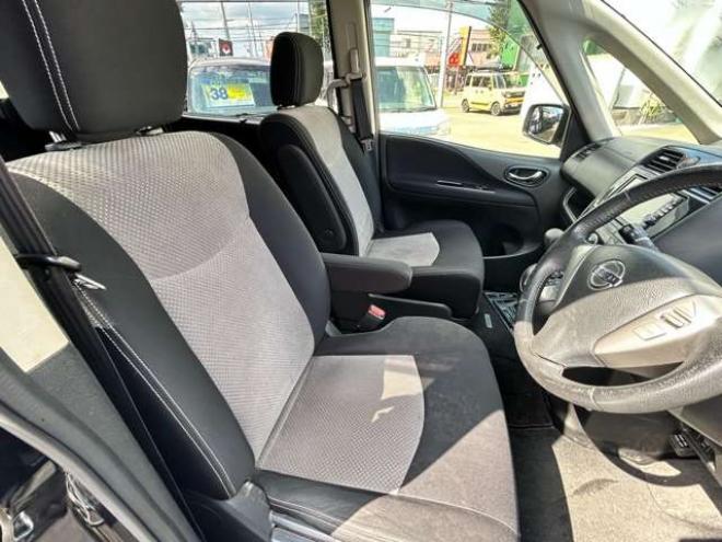 セレナ2.0 ライダー ブラックライン 4WD　 2000