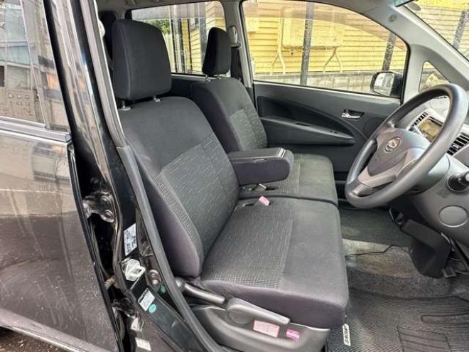 ムーヴカスタム X 4WD　エンジンスターター　社外オーディオ 660