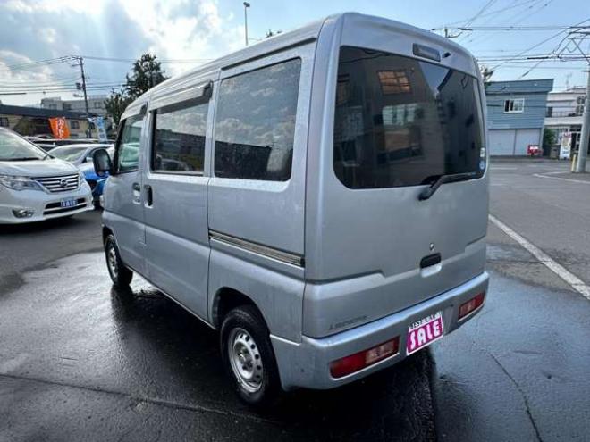 ミニキャブバン CD ハイルーフ 4WD　4WD切替スイッチ　FM/AMラジオ 660