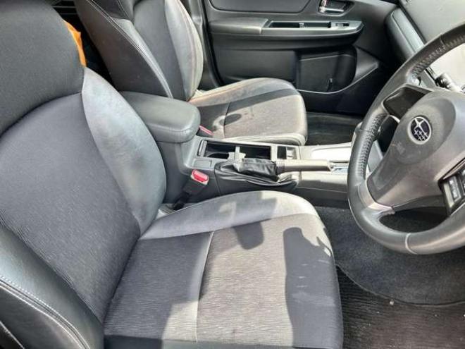 インプレッサG4 2.0 i-S アイサイト 4WD　夏冬タイヤセットETCアイドリングストップ 2000