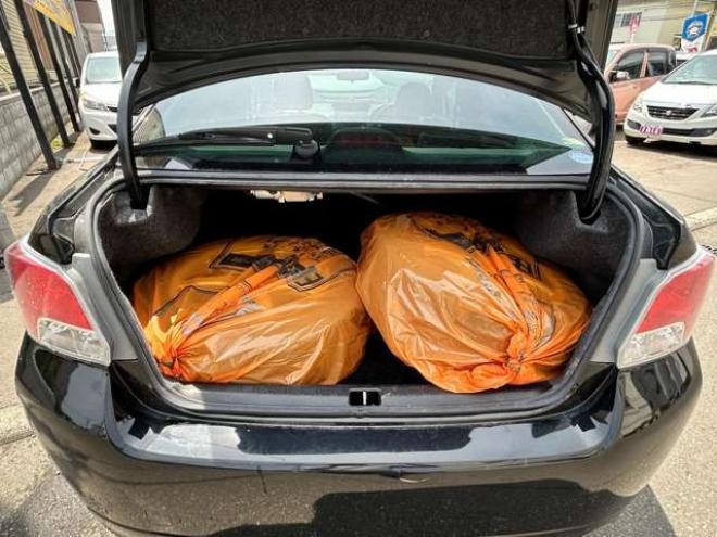 インプレッサG4 2.0 i-S アイサイト 4WD　夏冬タイヤセットETCアイドリングストップ 2000