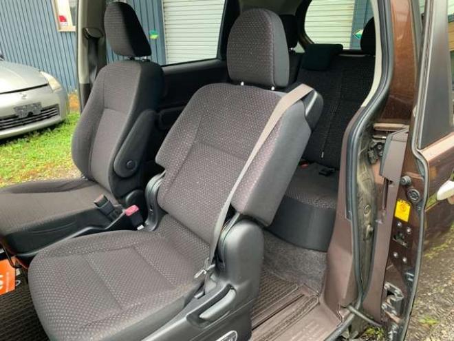 スペイド1.5 F 4WD　車検R9年12月 夏冬タイヤ付 冬前お渡し　下回り防錆加工済 社外オプションナビ フルセグTV 片側電動スライドドア 1500