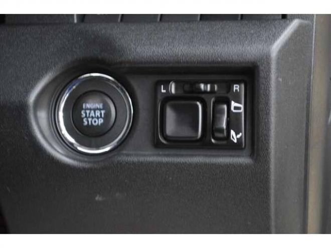 ジムニーXC 4WD　ワンオーナーセーフティサポート搭載4WDターボデュアルセンサーブレーキサポート誤発信抑制機能SDナビTVクルーズコントロールLEDライトETC 660