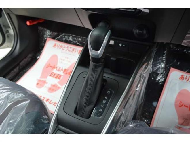 フロンクス1.5 4WD　ハイブリット4WDセーフティサポート搭載4WDスズキコネクト対応通信機装着車アダプティブクルーズコントロール全方位モニター付き9インチナビTVバックカメラハイビームアシストLEDライト 登録済未使用車 1500