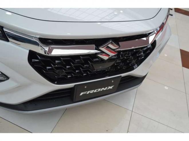 フロンクス1.5 4WD　ハイブリット4WDセーフティサポート搭載4WDスズキコネクト対応通信機装着車アダプティブクルーズコントロール全方位モニター付き9インチナビTVバックカメラハイビームアシストLEDライト 登録済未使用車 1500