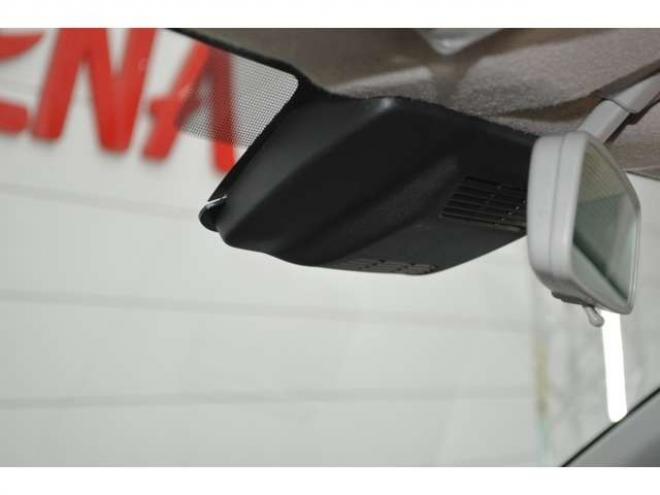 フロンクス1.5 4WD　ハイブリット4WDセーフティサポート搭載4WDスズキコネクト対応通信機装着車アダプティブクルーズコントロール全方位モニター付き9インチナビTVバックカメラハイビームアシストLEDライト 登録済未使用車 1500