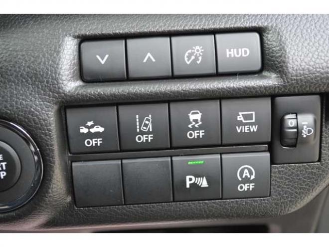 フロンクス1.5 4WD　ワンオーナー車ハイブリット4WDセーフティサポート搭載4WDスズキコネクト対応通信機装着車アダプティブクルーズコントロール全方位モニター付き9インチナビTVバックカメラハイビームアシストLEDライト 1500