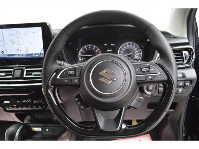 フロンクス1.5 4WD　ワンオーナー車ハイブリット4WDセーフティサポート搭載4WDスズキコネクト対応通信機装着車アダプティブクルーズコントロール全方位モニター付き9インチナビTVバックカメラハイビームアシストLEDライト 1500