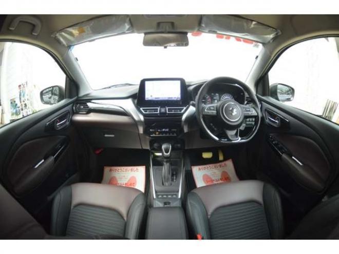 フロンクス1.5 4WD　ワンオーナー車ハイブリット4WDセーフティサポート搭載4WDスズキコネクト対応通信機装着車アダプティブクルーズコントロール全方位モニター付き9インチナビTVバックカメラハイビームアシストLEDライト 1500