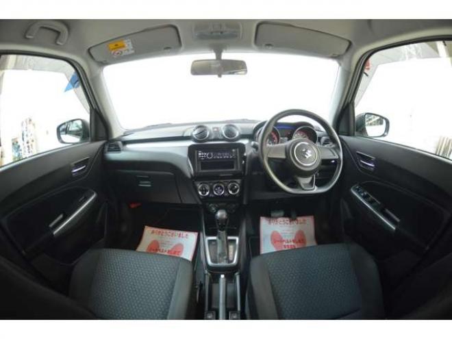 スイフト1.2 XG スズキ セーフティサポート非装着車 4WD　ワンオーナー車4WD横滑り防止装置ABSシートヒータードアミラーヒーターCDスマートキープッシュスタート社外15インチアルミ 1200