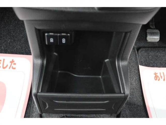 クロスビー1.0 ハイブリッド MZ 4WD　レンタアップ車ハイブリット4WDターボパドルシフトセーフティサポート搭載アダプティブクルーズコントロール横滑り防止装置アイドリングストップハイビームアシストLEDライトSDナビTVバックカメラETC 1000