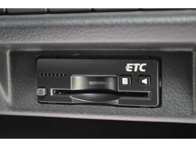 クロスビー1.0 ハイブリッド MX スズキ セーフティ サポートパッケージ装着車 4WD　ワンオーナー車ハイブリット4WDターボセーフティサポート搭載LEDパッケージ装着車8インチナビTVパドルシフト横滑り防止装置デュアルセンサーブレーキサポート後退時ブレーキサポート 1000