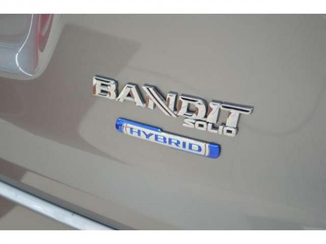 ソリオ1.2 バンディット ハイブリッド MV 4WD　ワンオーナーハイブリット車セーフティサポート搭載アイドリングストップ横滑り防止装置アダプティブクルーズコントロール全方位モニター付9インチナビTVバックカメラ両側オートスライドドアLEDライトETC 1200