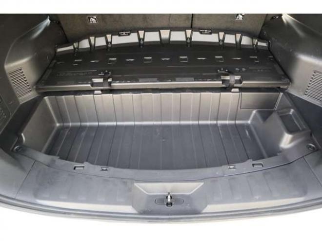 エクストレイル2.0 20S ハイブリッド 4WD　純正フルセグナビ　全方位モニター　ETC インテリジェントルームミラー　ヒルディセントコントロール 2000