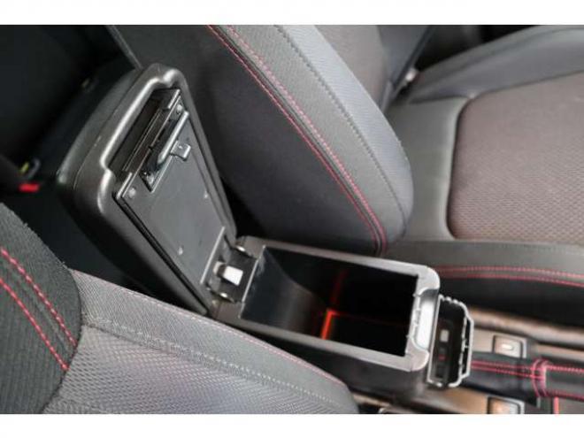 スイフトスポーツ 1.4 スズキ セーフティ サポート非装着車　純正フルセグナビ　ETC　LEDヘッドライト　オートライト　クルーズコントロール　　シートヒーター　ステアリングリモコンスイッチ 2WD 1400