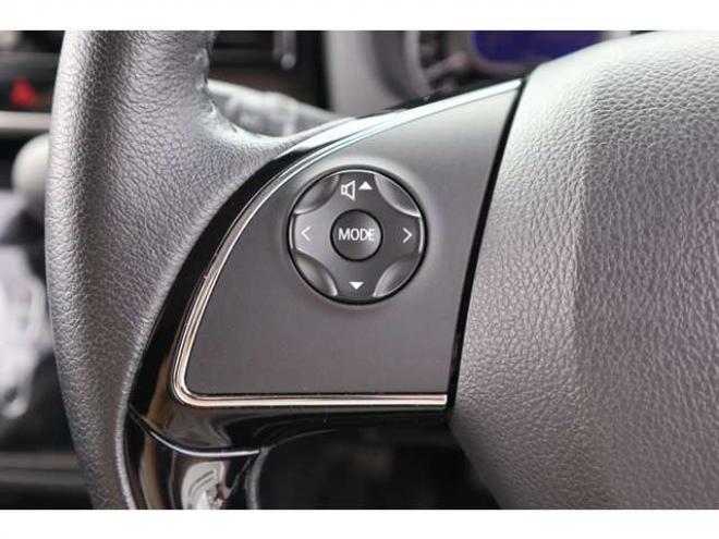 デイズルークスハイウェイスターX Vセレクション 4WD　アラウンドビューモニター(ルームミラー)　両側電動スライドドア　シートヒーター　LEDヘッドライト　エマージェンシーブレーキ 660