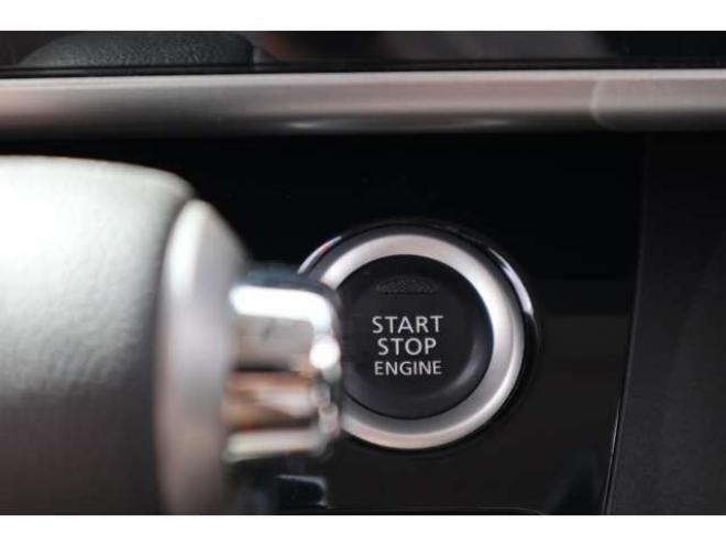 デイズルークスハイウェイスターX Vセレクション 4WD　アラウンドビューモニター(ルームミラー)　両側電動スライドドア　シートヒーター　LEDヘッドライト　エマージェンシーブレーキ 660