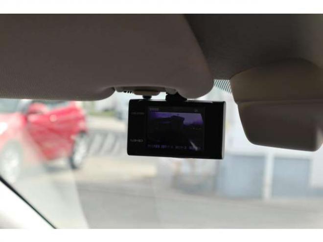 インプレッサXV2.0i-L アイサイト 4WD　純正ナビ　バックカメラ　ETC 前側ドラレコ 2000