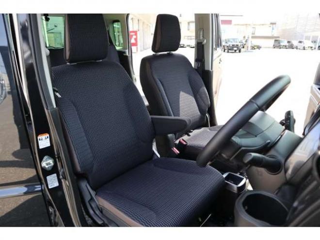 ハスラーJスタイル ターボ 4WD　ワンオーナーセーフティサポート全方位ナビ 660