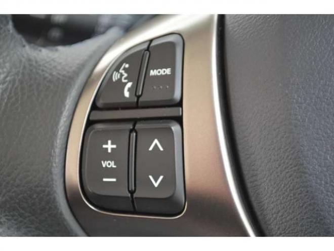 ハスラーJスタイルIIIターボ 4WD　1オーナー　特別仕様　4WD　ターボ　衝突軽減ブレーキ　CDプレイヤー　クルーズコントロール　LEDヘッドライト　オートエアコン　シートヒーター 660