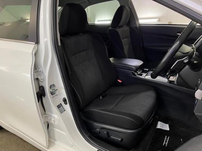 マークX寒冷地仕様　禁煙車　純正エンジンスターター　前後ドライブレコーダー　トヨタセーフティセンス　純正ナビ　フルセグ地デジ　ＤＶＤ再生　Ｂｌｕｅｔｏｏｔｈオーディオ　バックカメラ　純正ＬＥＤヘッドライト 4WD 2500 4Dr