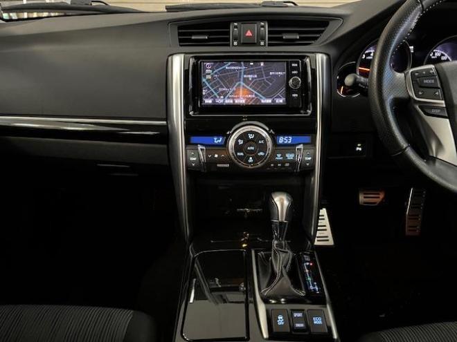 マークX寒冷地仕様　禁煙車　純正エンジンスターター　前後ドライブレコーダー　トヨタセーフティセンス　純正ナビ　フルセグ地デジ　ＤＶＤ再生　Ｂｌｕｅｔｏｏｔｈオーディオ　バックカメラ　純正ＬＥＤヘッドライト 4WD 2500 4Dr