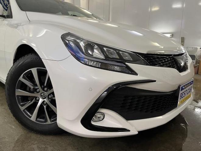 マークX寒冷地仕様　禁煙車　純正エンジンスターター　前後ドライブレコーダー　トヨタセーフティセンス　純正ナビ　フルセグ地デジ　ＤＶＤ再生　Ｂｌｕｅｔｏｏｔｈオーディオ　バックカメラ　純正ＬＥＤヘッドライト 4WD 2500 4Dr