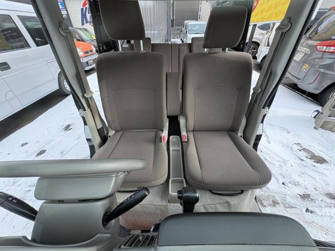 エブリィEVERY VAN 4WD JION TURBO一家に一台軽パコ　TURBO 寒冷地仕様　2検付　リアヒーター　Bluetoothフルセグナビ　キーレス　リビルトエンジン交換済　エンジンオイル交換　オイルエレメント交換　atf交換　スタットレス付 4WD 660 ５Dr