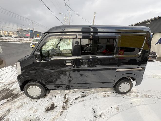 エブリィEVERY VAN 4WD JION TURBO一家に一台軽パコ　TURBO 寒冷地仕様　2検付　リアヒーター　Bluetoothフルセグナビ　キーレス　リビルトエンジン交換済　エンジンオイル交換　オイルエレメント交換　atf交換　スタットレス付 4WD 660 ５Dr