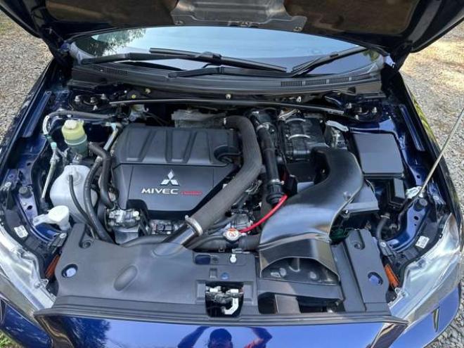 ギャランフォルティス 2.0 ラリーアート 4WD　社外ナビ　フルセグ　バックカメラ　ドラレコ　パワーウィンドウ　パワステ　ABS　キーレスエントリー　盗難防止装置　　クルーズコントロール 2000