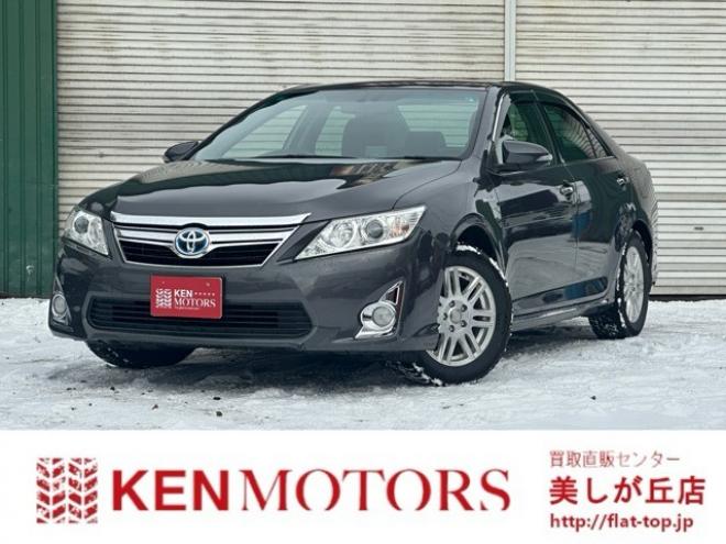 カムリハイブリッド2.5 Gパッケージ　純正アルミ　純正ナビ　ETC　ワンセグ　バックカメラ　パワステ　パワーウィンドウ　キーレスエントリー　電動シート　クルーズコントロール　横滑り防止装置　盗難防止装置 正規輸入車 2WD 2500