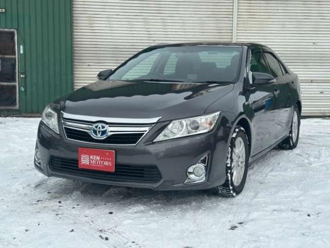 カムリハイブリッド2.5 Gパッケージ　純正アルミ　純正ナビ　ETC　ワンセグ　バックカメラ　パワステ　パワーウィンドウ　キーレスエントリー　電動シート　クルーズコントロール　横滑り防止装置　盗難防止装置 正規輸入車 2WD 2500