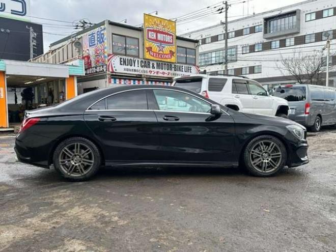 ベンツCLAクラス CLA250 4マチック 4WD　ナビ　TV　バックカメラ　アルミホイール　ディスチャージドランプ　電動シート　パワステ　パワーウィンドウ　キーレス　ETC　シートヒーター　横滑り防止装置　アイドリングストップ　クルーズコントロール 正規輸入車 2000