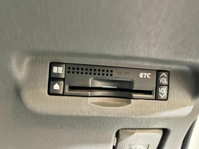 プリウス1.8Sツーリングセレクション 5年保証 スマキー ナビ Bカメ ETC 寒冷地仕様 禁煙 車検整備2年付