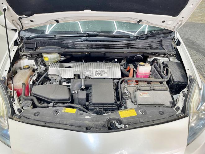 プリウス1.8Sツーリングセレクション 5年保証 スマキー ナビ Bカメ ETC 寒冷地仕様 禁煙 車検整備2年付