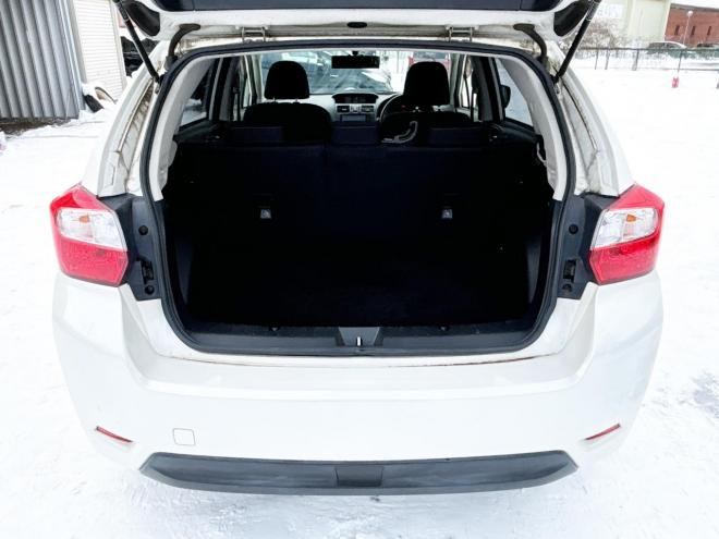 インプレッサ5ドア1.6i-L 4WD　ローンが不安な方＜優遇ローン＞本州仕入 1年保証　社外ナビ　フルセグTV