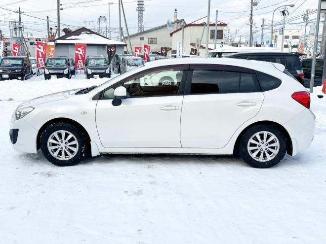 インプレッサ5ドア1.6i-L 4WD　ローンが不安な方＜優遇ローン＞本州仕入 1年保証　社外ナビ　フルセグTV