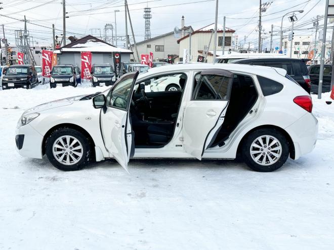 インプレッサ5ドア1.6i-L 4WD　ローンが不安な方＜優遇ローン＞本州仕入 1年保証　社外ナビ　フルセグTV