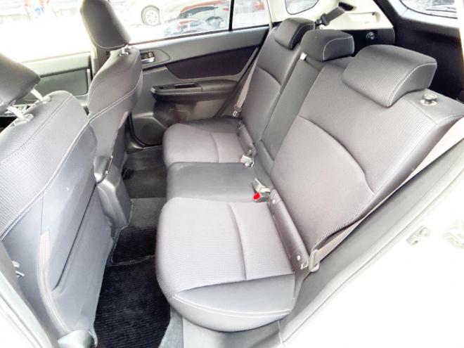 インプレッサ5ドア1.6i-L 4WD　ローンが不安な方＜優遇ローン＞本州仕入 1年保証　社外ナビ　フルセグTV