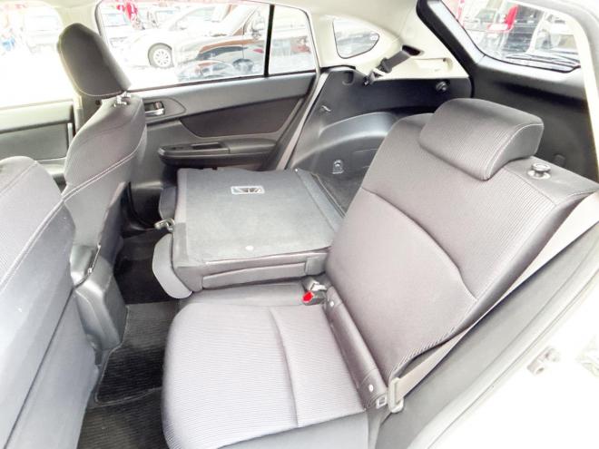 インプレッサ5ドア1.6i-L 4WD　ローンが不安な方＜優遇ローン＞本州仕入 1年保証　社外ナビ　フルセグTV