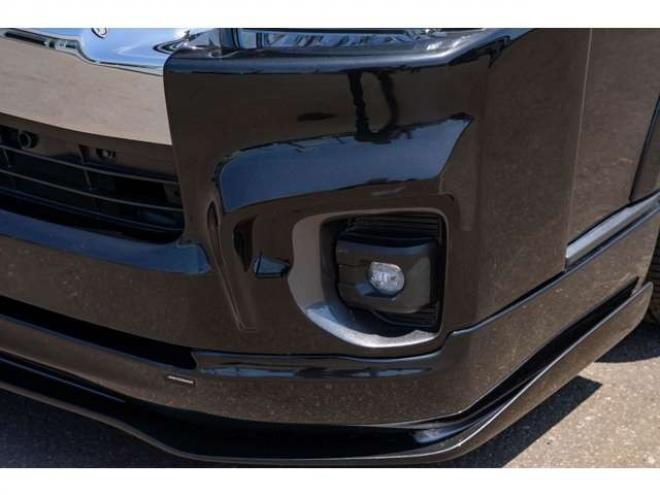 ハイエース2.7 GL ロング ファインテックツアラー 4WD　415COBRA　ファントムヘッドライトシステム&フェイスリフトキット&F/S/R/ルーフスポ/ボンネット/プレステージテールランプ&バッドラッカーSD-6プレミアムフォージッド18インチAW　TOYO　H30　225/50R18 2700