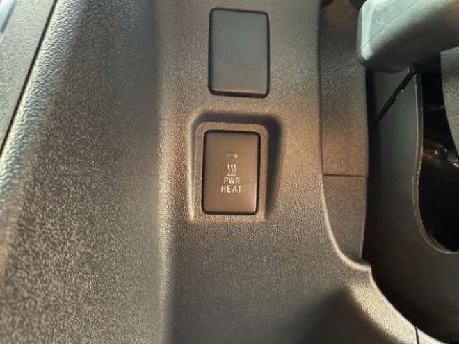 ハイエースバン2.8ダークプライムIIマルチロールトランスポータータイプIロングディーゼルターボ4WD　寒冷地仕様　ワンオーナー　ESSEX　ENCM18インチAW　ESSEXフロントリップスポイラー　ローダウン　パワースライドドア　LEDテール　415COBRAシートカバー&ローフォルムフェンダー&ステアリング 2800