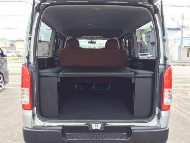 ハイエースバン3.0 スーパーGL ロング ディーゼルターボ 4WD　リアヒーター&クーラー　キーレス　ETC　電動格納ミラー　デュアルエアコン　ベッドキッド　フロントフォグランプ　clarionSDナビ(NXL13)　AUX　Bluetooth　USB　16インチAW 3000