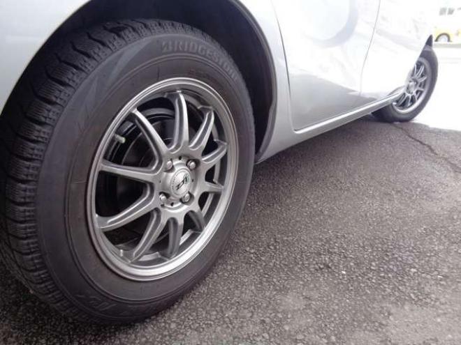 アクア1.5 S　純正ナビ　ワンセグ　キーフリー 2WD 1500